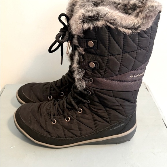 NWOT Columbia Sportswear Women's Heavenly
Omni-Heat Lace Up Black Winter Boots 8 - Picture 5 of 10